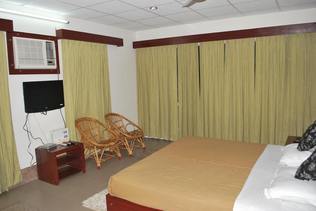 Hotel Panchwati Bilaspur  Bilik gambar