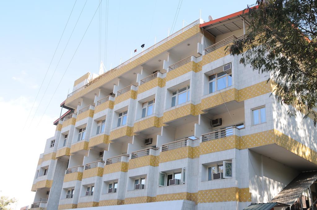 Hotel Panchwati Bilaspur  Luaran gambar